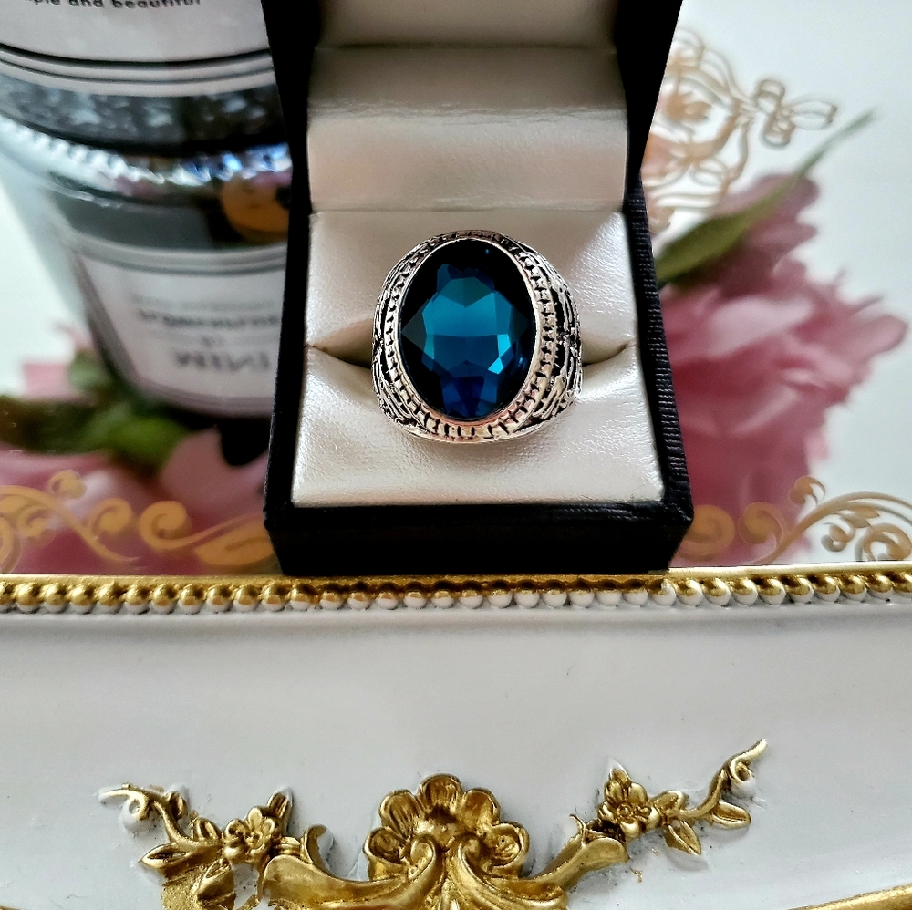 crystal blue sapphire glass stone ring with dragons